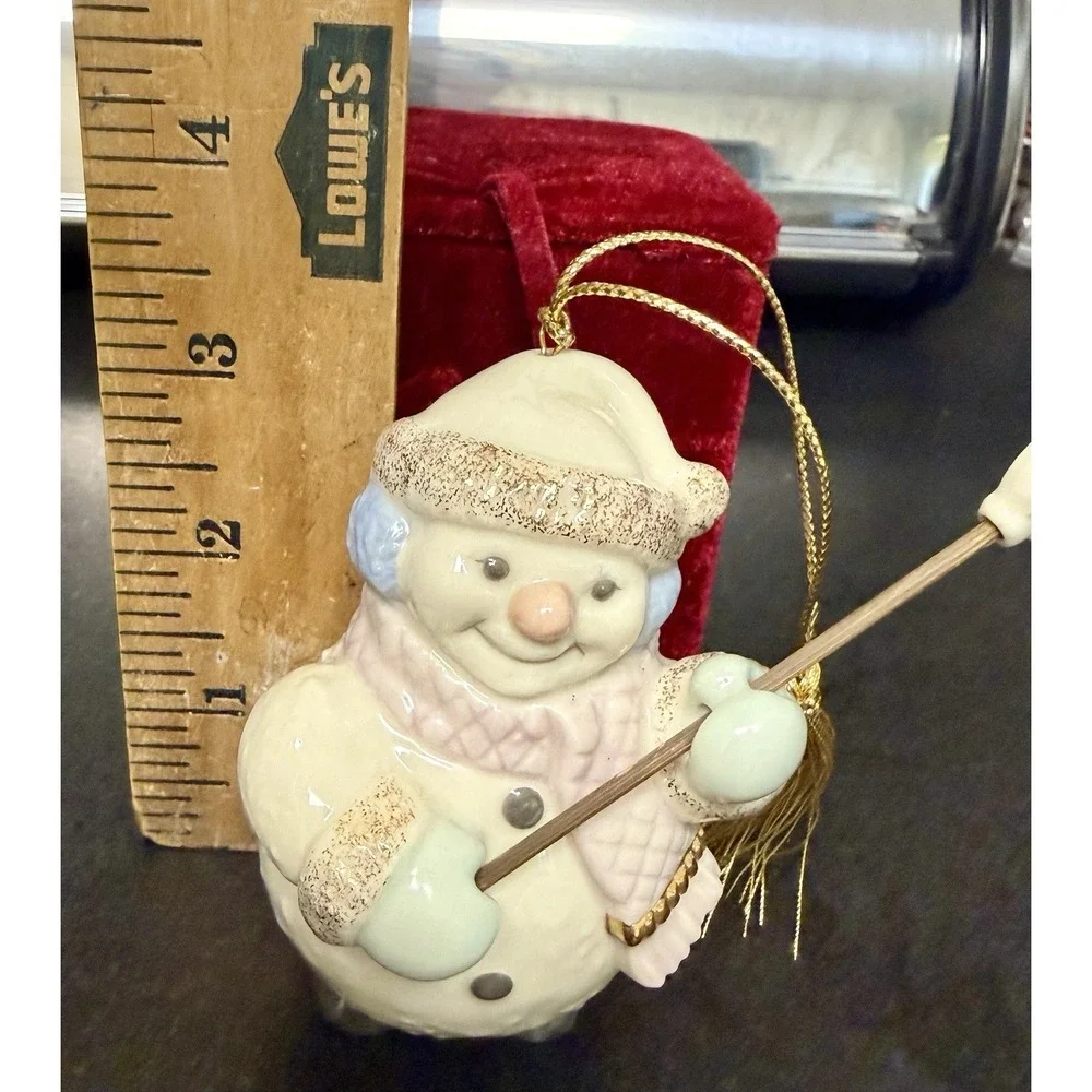 LENOX CHRISTMAS ORNAMENT 